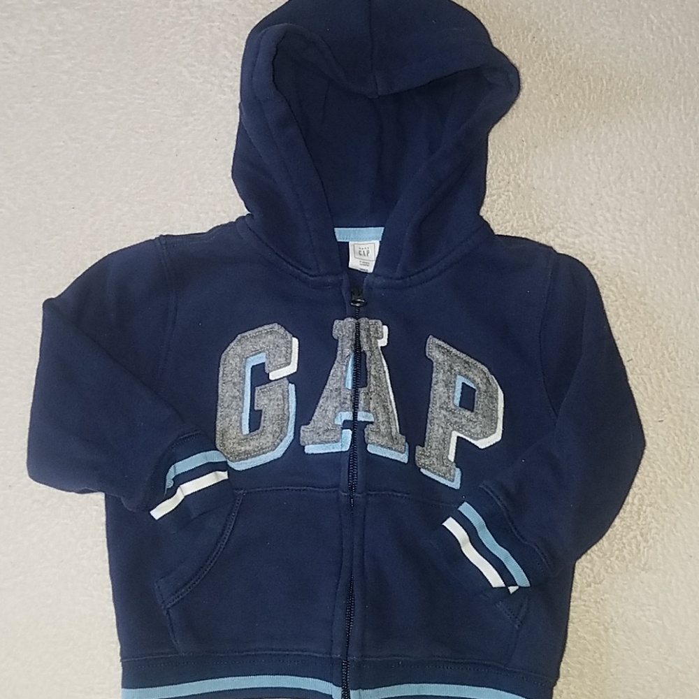 Gap 2T sweatshirt